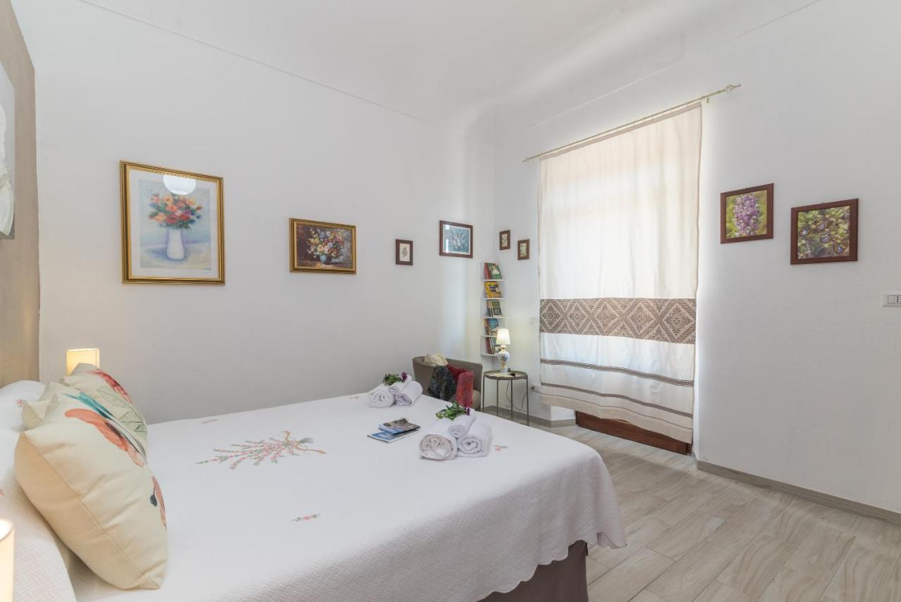 Casa Zinicula E Cupulata Apartment La Maddalena  Bagian luar foto